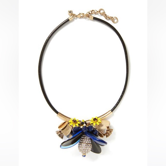 πππBanana Republic set of necklace and bracelet πππ - Picture 1 of 14